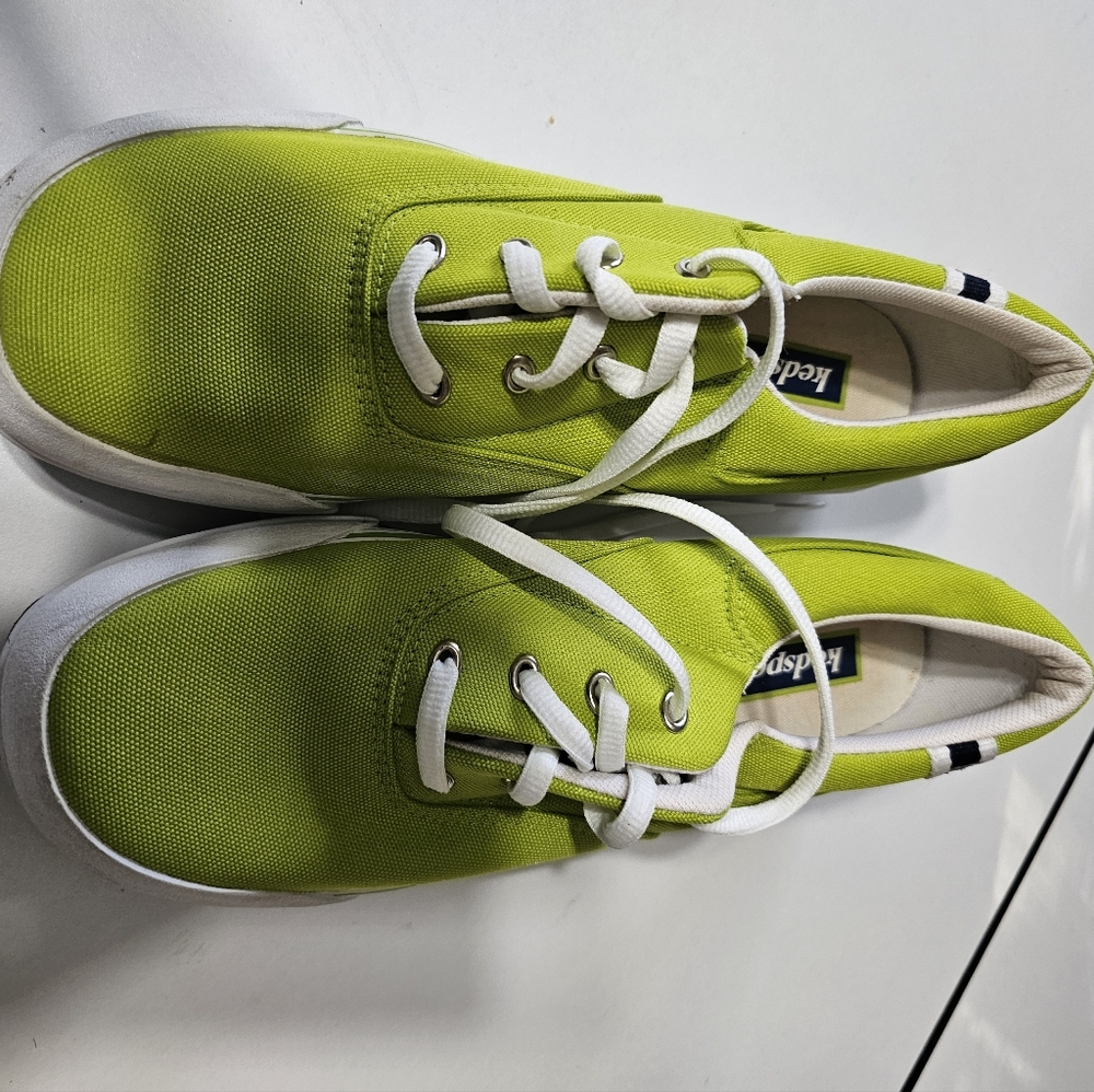 GOING OUT OF BUSINESS SALE Kedsport Neon Lime Green Sneakers